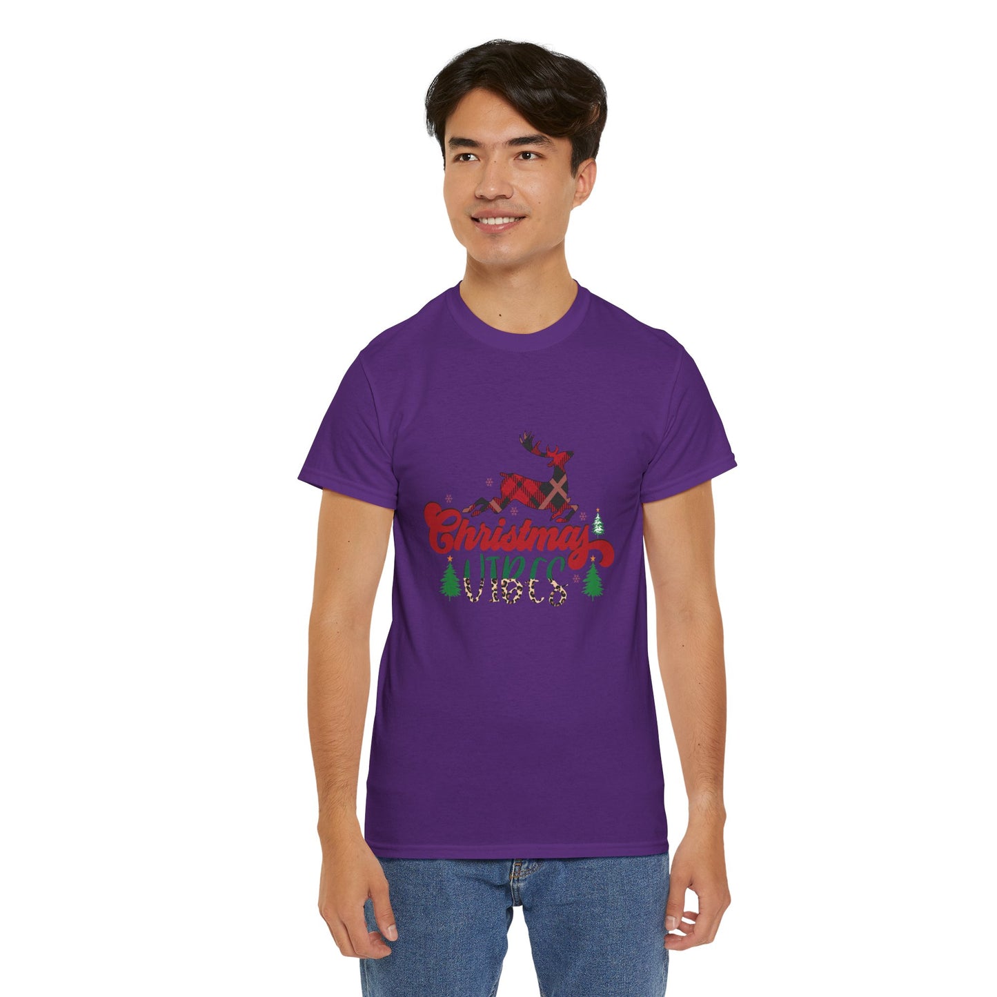 Christmas Vibes Tee